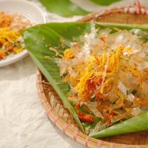 Bánh tráng sợi khô bò